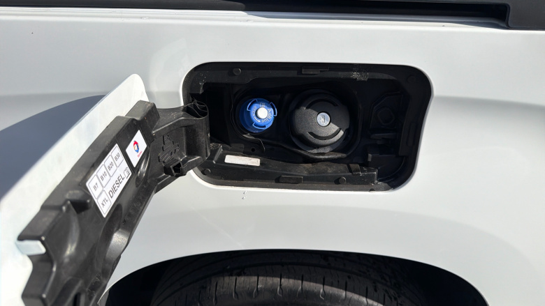 Peugeot Partner Long Diesel 850 1.5 BlueHDi 100 Professional Premium Crew Van